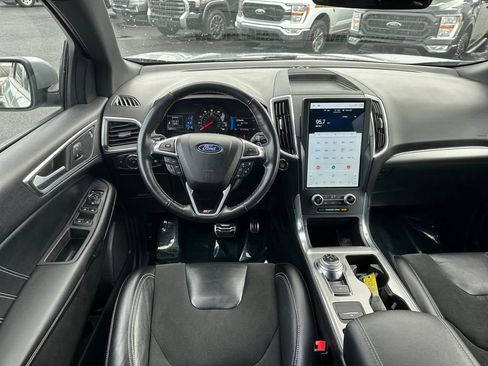 Used 2022 Ford Edge ST AWD/4WD image 9