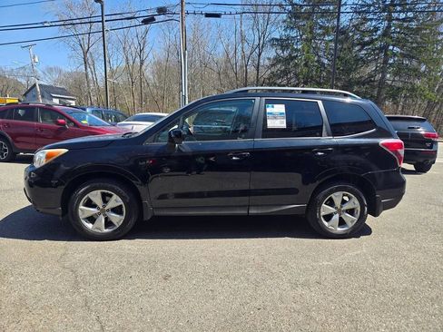 Used 2014 Subaru Forester 2.5i Premium w/ All-Weather Package AWD/4WD image 32