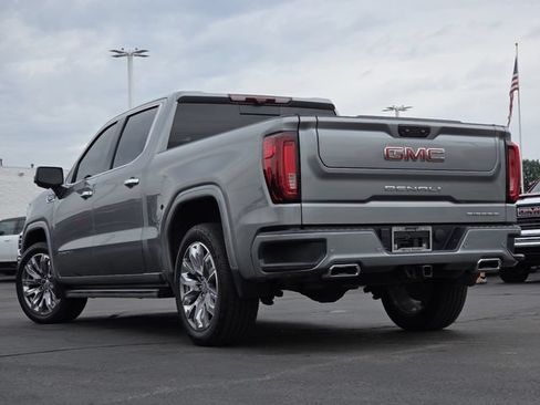 Used 2023 GMC Sierra 1500 Denali w/ Denali Reserve Package AWD/4WD image 18