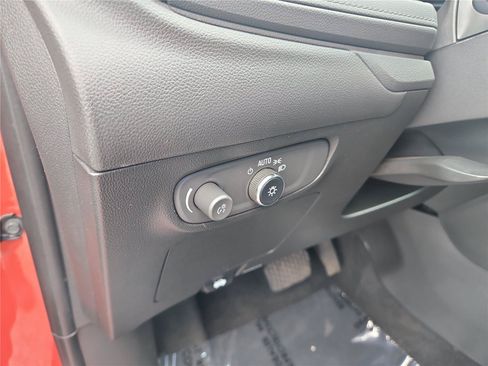 Used 2024 Buick Encore GX Sport Touring AWD/4WD image 22