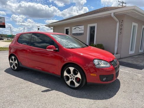 Used 2009 Volkswagen GTI 2-Door FWD image 2