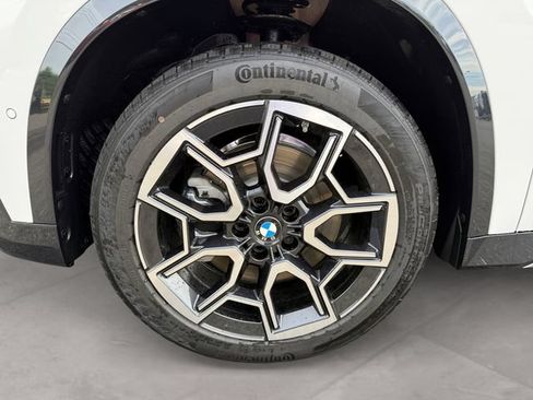New 2026 BMW X1 xDrive28i w/ Convenience Package AWD/4WD image 14