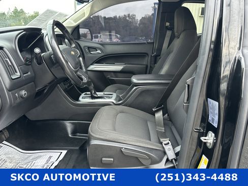 Used 2021 Chevrolet Colorado LT w/ Fleet Safety Package image 11