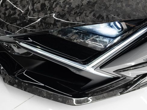 Used 2024 Lamborghini Revuelto image 45