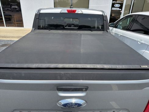 Used 2022 Ford Maverick XL FWD image 10