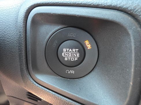 Used 2025 Jeep Wrangler Unlimited Sport AWD/4WD image 47