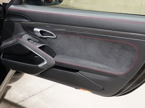 Used 2019 Porsche 911 Carrera 4 GTS image 34