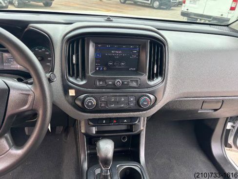 Used 2022 Chevrolet Colorado W/T image 21