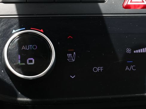 Used 2024 Hyundai Sonata SEL FWD image 3