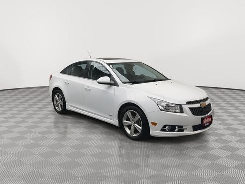 Used 2014 Chevrolet Cruze LT w/ RS Package FWD image 30