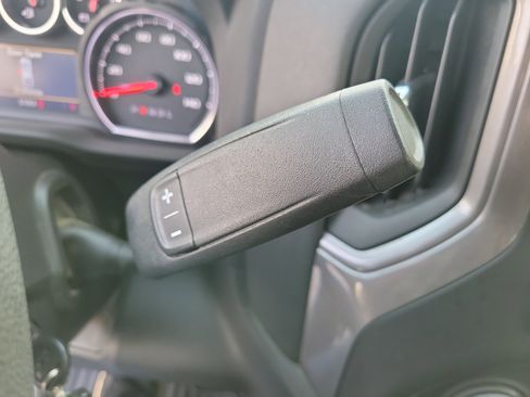 Used 2022 Chevrolet Silverado 1500 Custom w/ Safety Confidence Package image 13