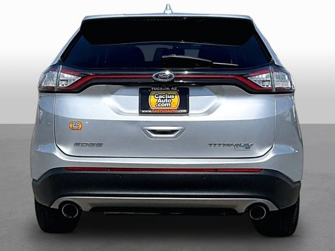 Used 2017 Ford Edge Titanium AWD/4WD image 4