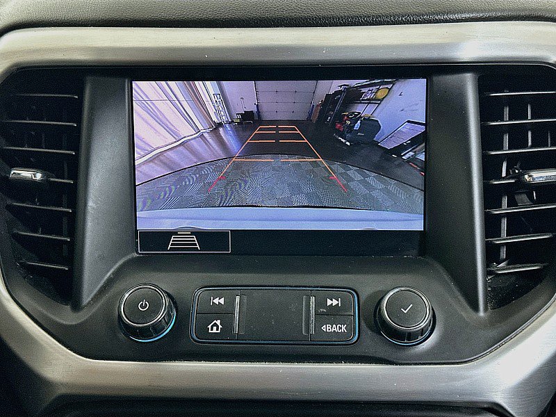 Used 2020 GMC Acadia SLT AWD/4WD image 15