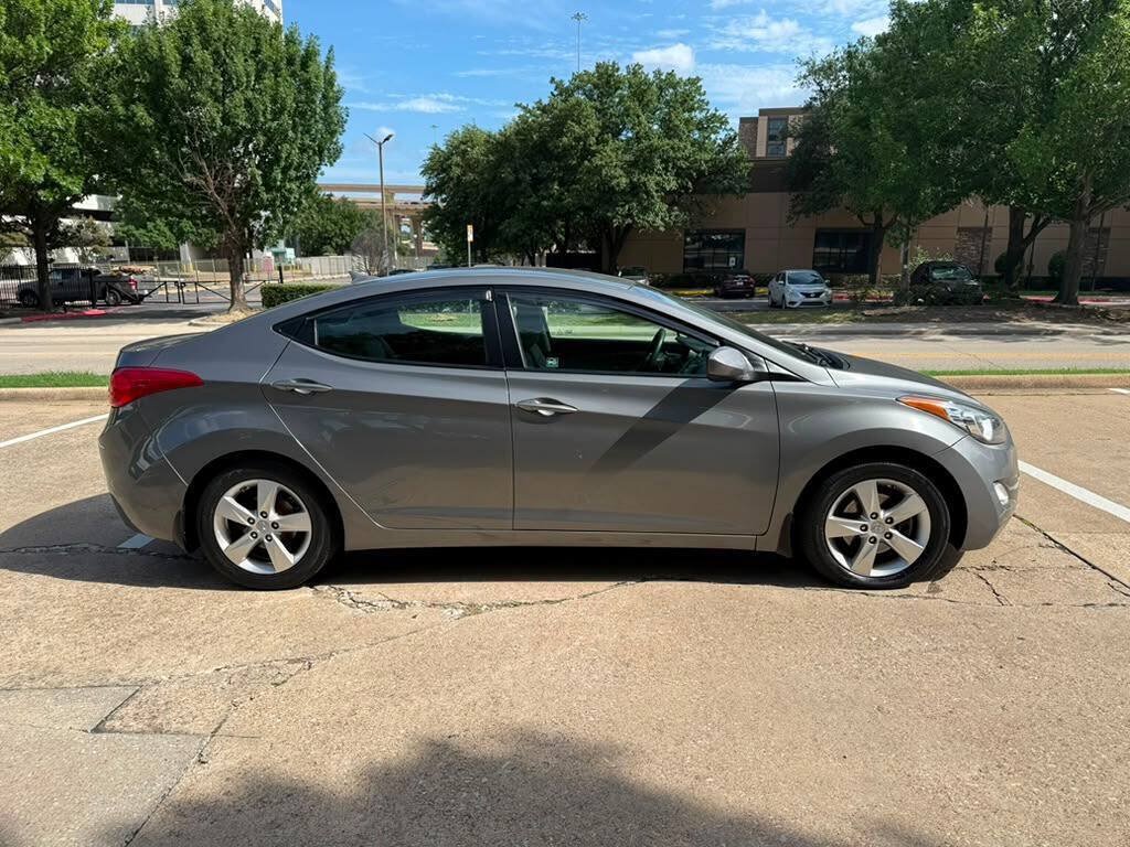 Used 2013 Hyundai Elantra GLS w/ Preferred Pkg FWD image 7