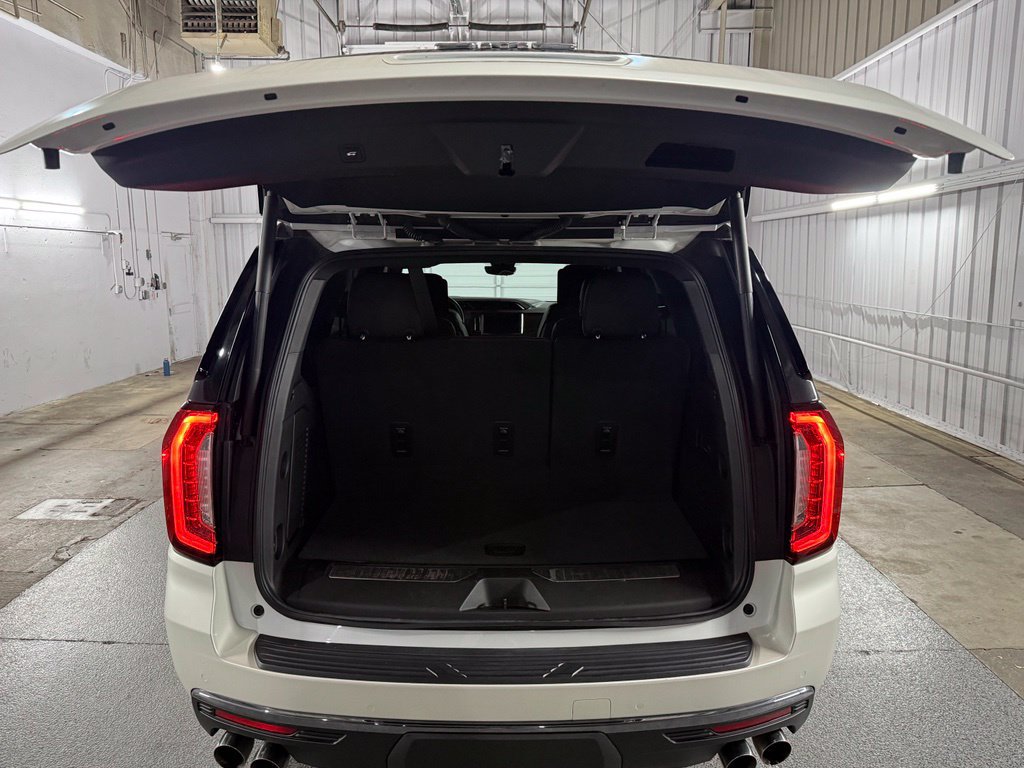 Used 2023 GMC Yukon Denali Ultimate AWD/4WD image 47