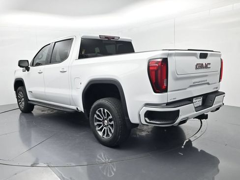Used 2021 GMC Sierra 1500 AT4 w/ AT4 Premium Package AWD/4WD image 6