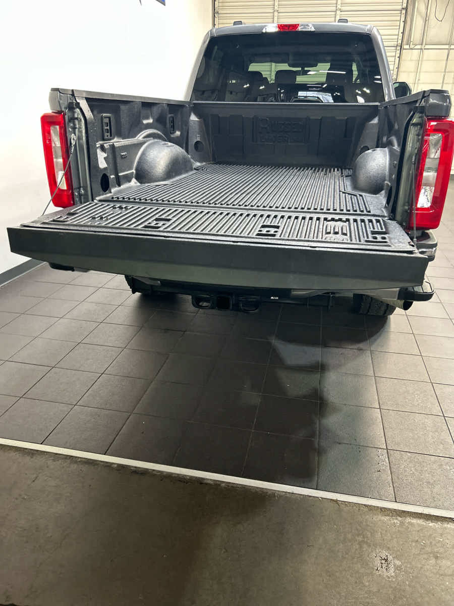Used 2025 Ford F250 XLT AWD/4WD image 30