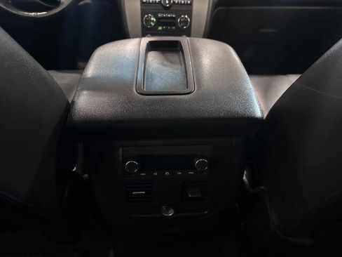 Used 2012 Chevrolet Avalanche LT image 24