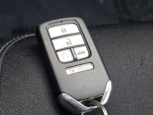 Certified 2019 Honda Civic Sport image 32