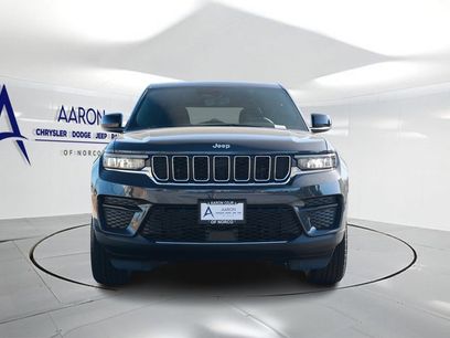 New 2026 Jeep Grand Cherokee Laredo