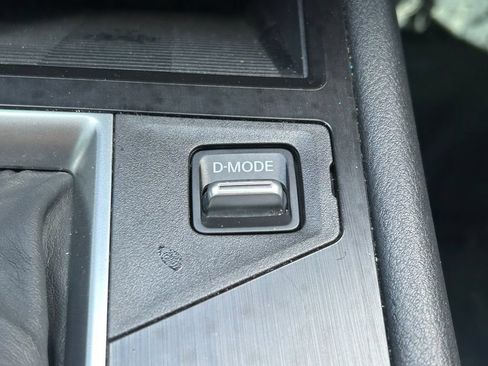 Used 2025 Nissan Kicks SV w/ Charging Package FWD image 25