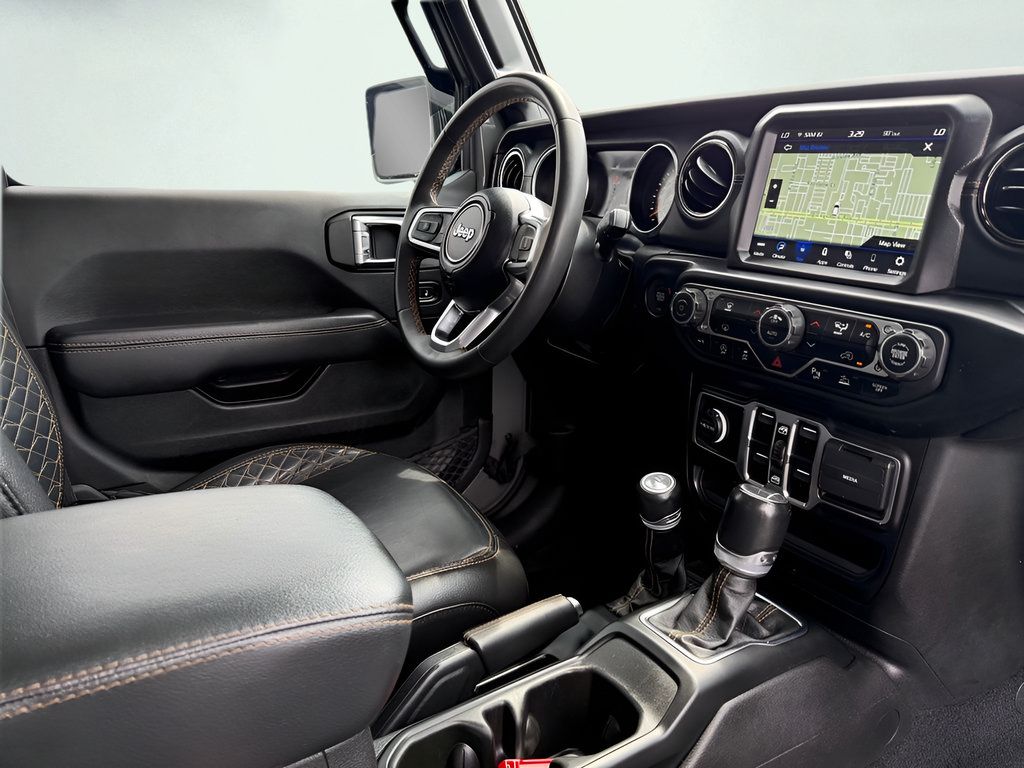 Used 2023 Jeep Gladiator Overland AWD/4WD image 40