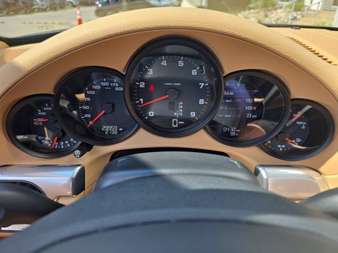 Used 2013 Porsche 911 Carrera RWD image 14