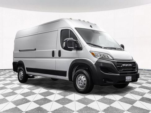 Used 2023 RAM ProMaster 2500 FWD image 15