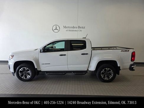 Used 2022 Chevrolet Colorado Z71 w/ Safety Package image 5