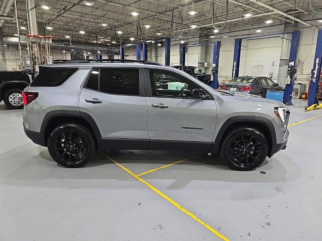 New 2027 GMC Terrain Elevation w/ Elevation Premium Package AWD/4WD image 8