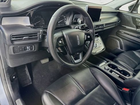 Used 2022 Lincoln Corsair FWD w/ Equipment Group 101A image 9