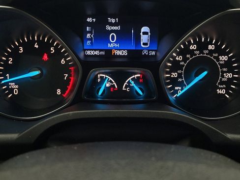 Used 2017 Ford Escape SE image 23