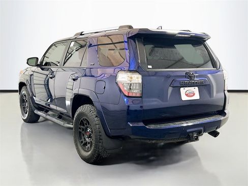 Used 2023 Toyota 4Runner SR5 Premium image 6