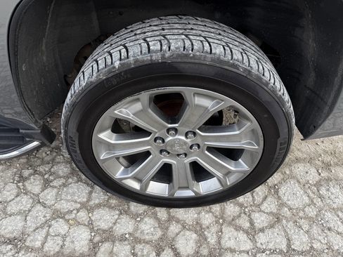 Used 2017 GMC Yukon Denali w/ Open Road Package image 35