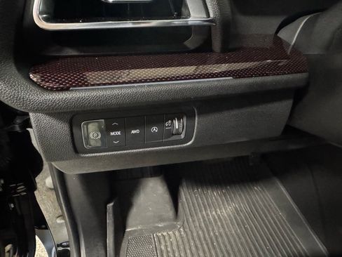 Certified 2024 Chevrolet Traverse Z71 w/ Enhanced Driving Package image 18