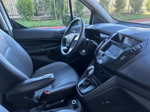 Used 2015 Ford Transit Connect XL FWD image 18