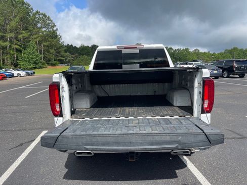 Used 2021 GMC Sierra 1500 SLT w/ SLT Premium Package AWD/4WD image 16