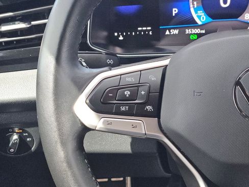 Used 2025 Volkswagen Jetta Sport FWD image 24