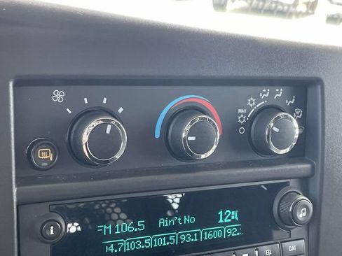 Used 2025 Chevrolet Express 2500 w/ Driver Convenience Package RWD image 24