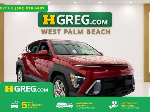 Used 2025 Hyundai Kona SE FWD image 1