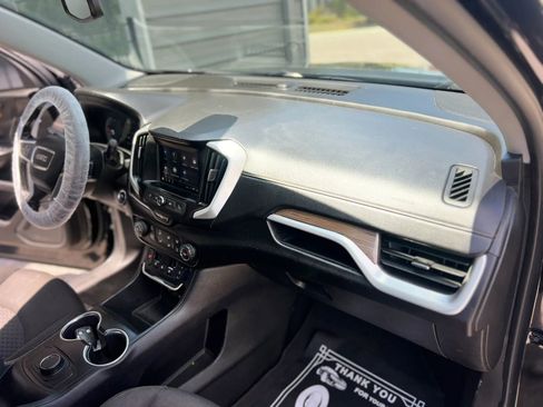 Used 2018 GMC Terrain SLE FWD image 11