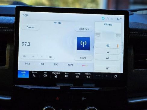 Used 2023 Ford Expedition Max XLT image 23