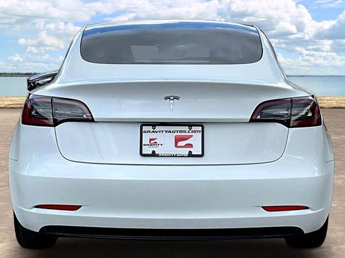 Used 2023 Tesla Model 3 Standard Range RWD image 5
