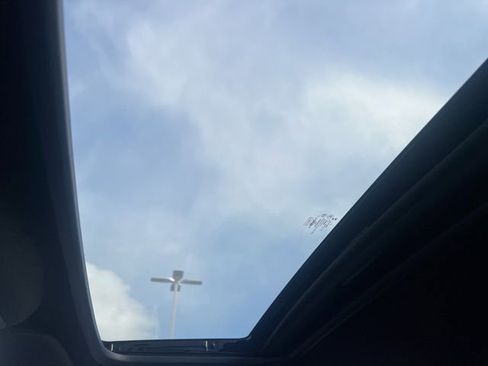 Used 2015 Ford Expedition Platinum image 22