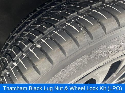 Used 2023 GMC Acadia SLT w/ Elevation Edition image 24