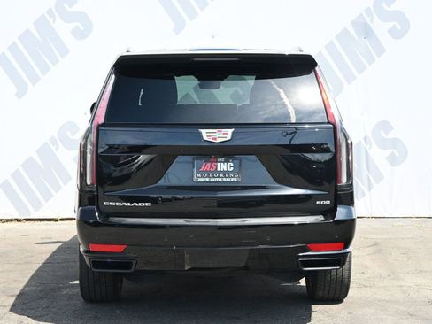 Used 2024 Cadillac Escalade Sport w/ Touring Package image 5