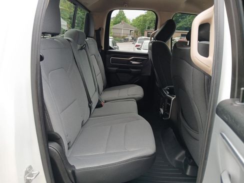 Used 2019 RAM 1500 Big Horn RWD image 14