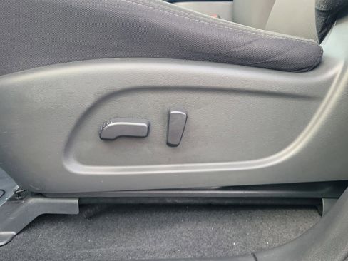 Used 2020 Nissan Pathfinder SV w/ Cargo Package image 18