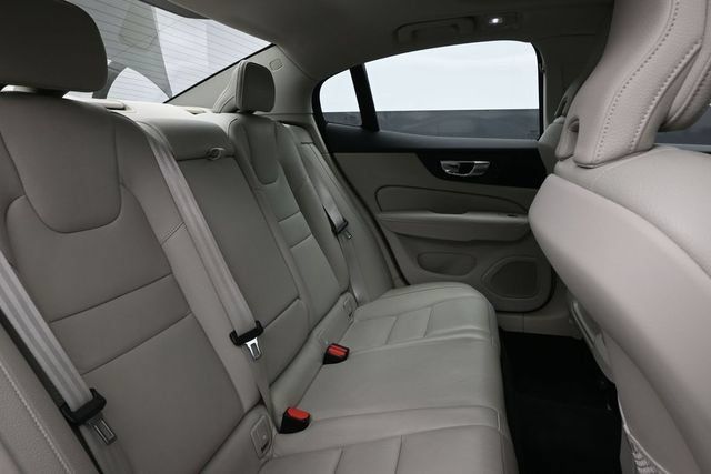 Used 2023 Volvo S60 B5 Ultimate w/ Protection Package Premier FWD image 31