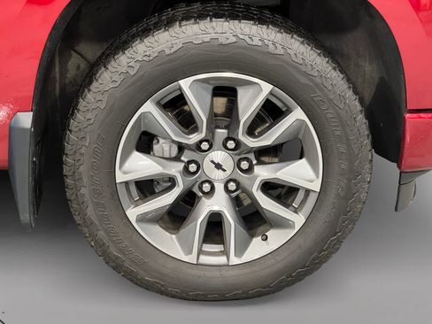 Used 2024 Chevrolet Silverado 1500 RST w/ LPO, Liner Protection Package AWD/4WD image 19